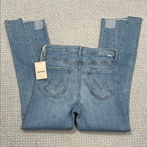 Women’s MOTHER Insider Crop Pointy Fray Lets Get it Together 10987-1709 Size 29